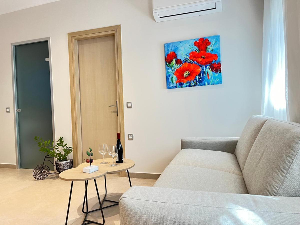 Maison Deluxe Studios And Apartment Parga Exterior photo